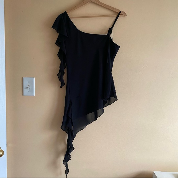 Vintage Black One-Shoulder Ruffled Camisole - Picture 7 of 12